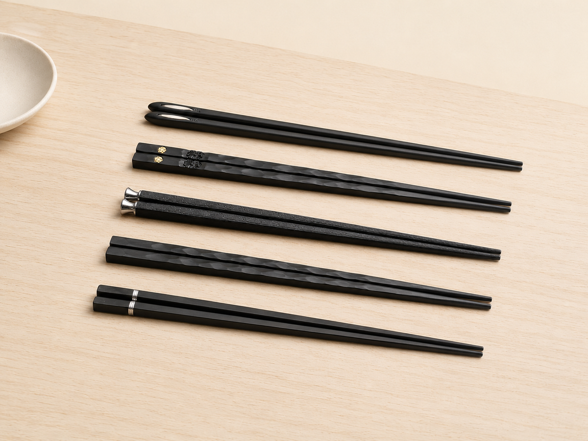 lacquer-chopstick-set::support-3::final
